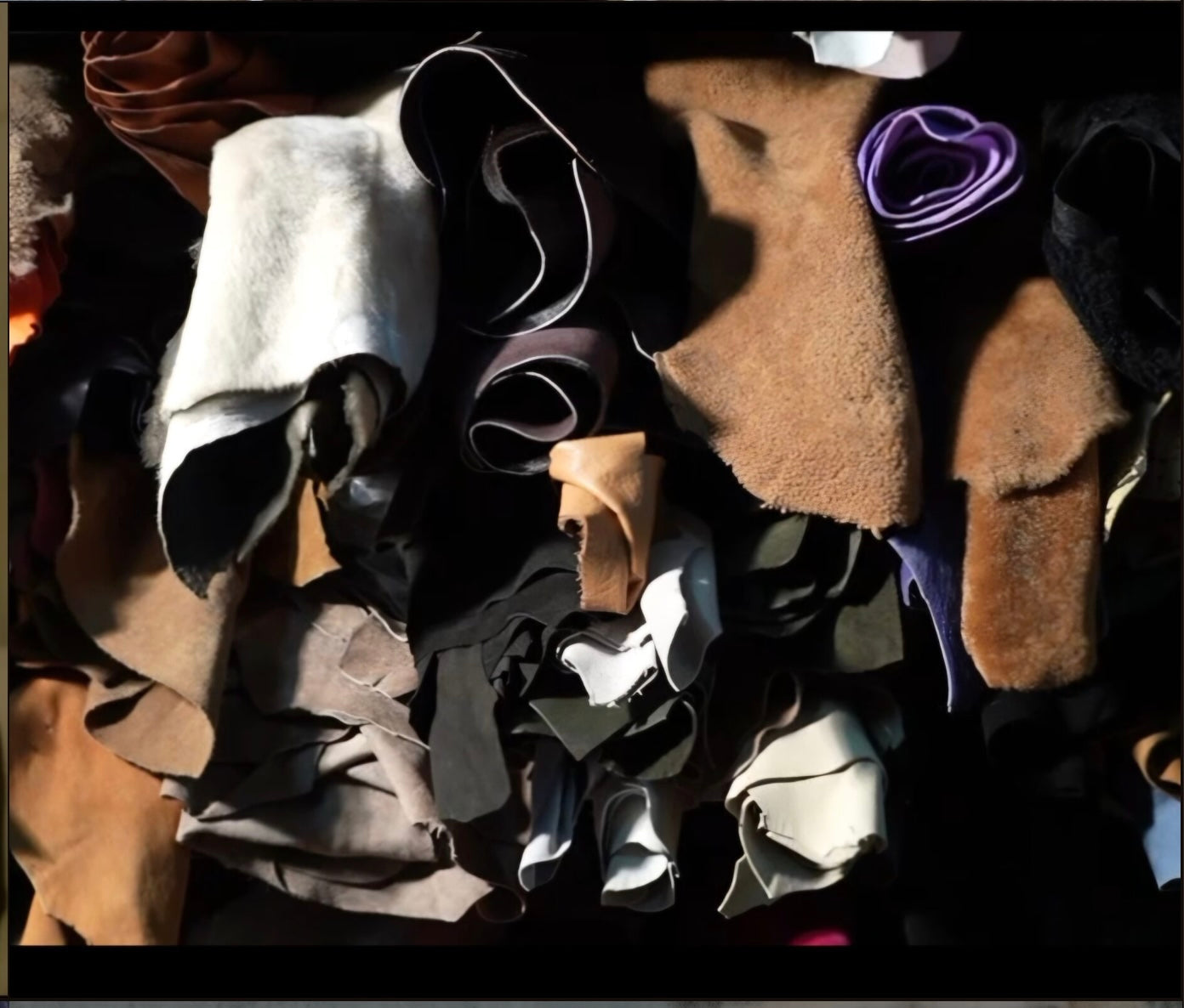 Giulia Taddeucci – A Mano: Luxury artisan footwear, handbags and