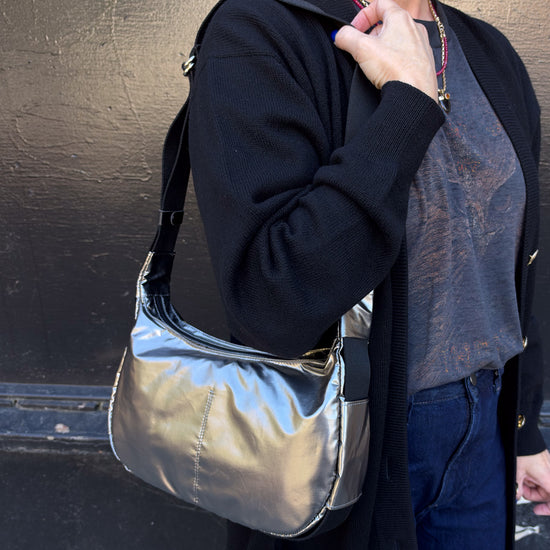Jack Gomme "Bee Light" Bag (silver)