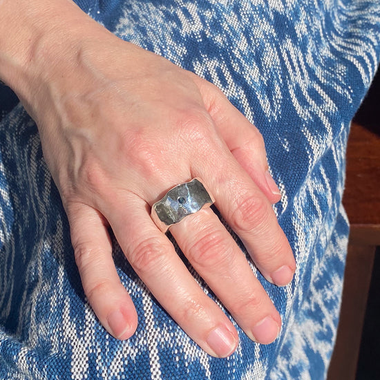 Rosa Maria Cao Stelring Silver Ring w/ Black Diamond