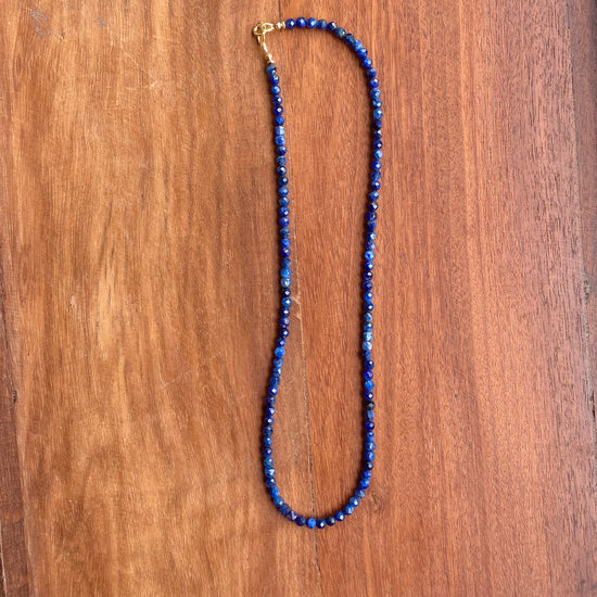 Stone Cache Kyanite Gemstone Necklace