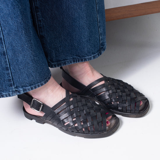 Shoto Woven Sandal (black)