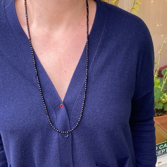 Stone Cache Black Tourmaline Gemstone Necklace