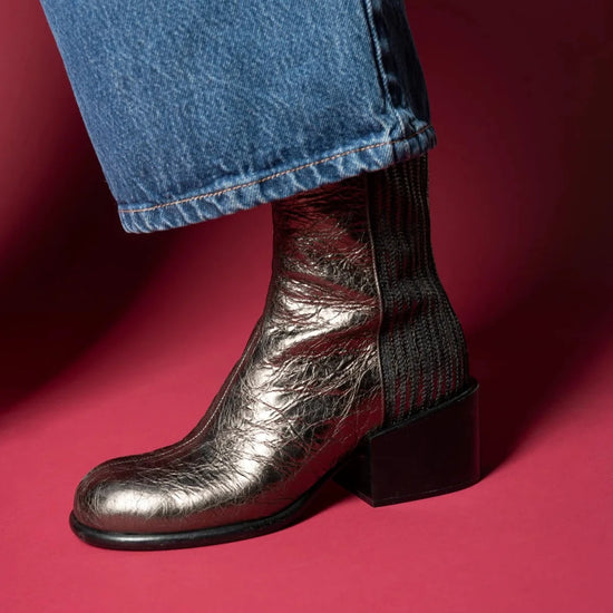 Sam Reychler "Bomber Boot" (crackled gun metal)