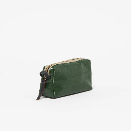 Jack Gomme Blush Linen Case (forest green)