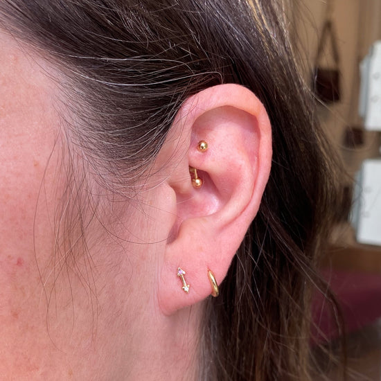Métier AZ Tiny Pink Sapphire & Diamond 9k Gold Stud SINGLE