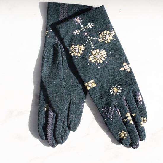 Antipast Gloves (dark dark green)