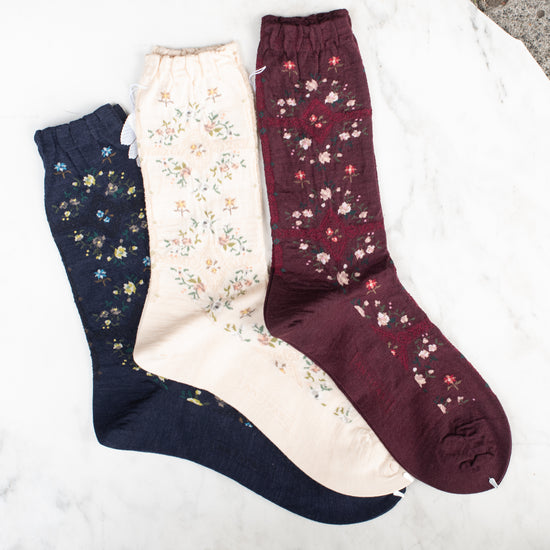 Antipast Socks "Rose Wall"