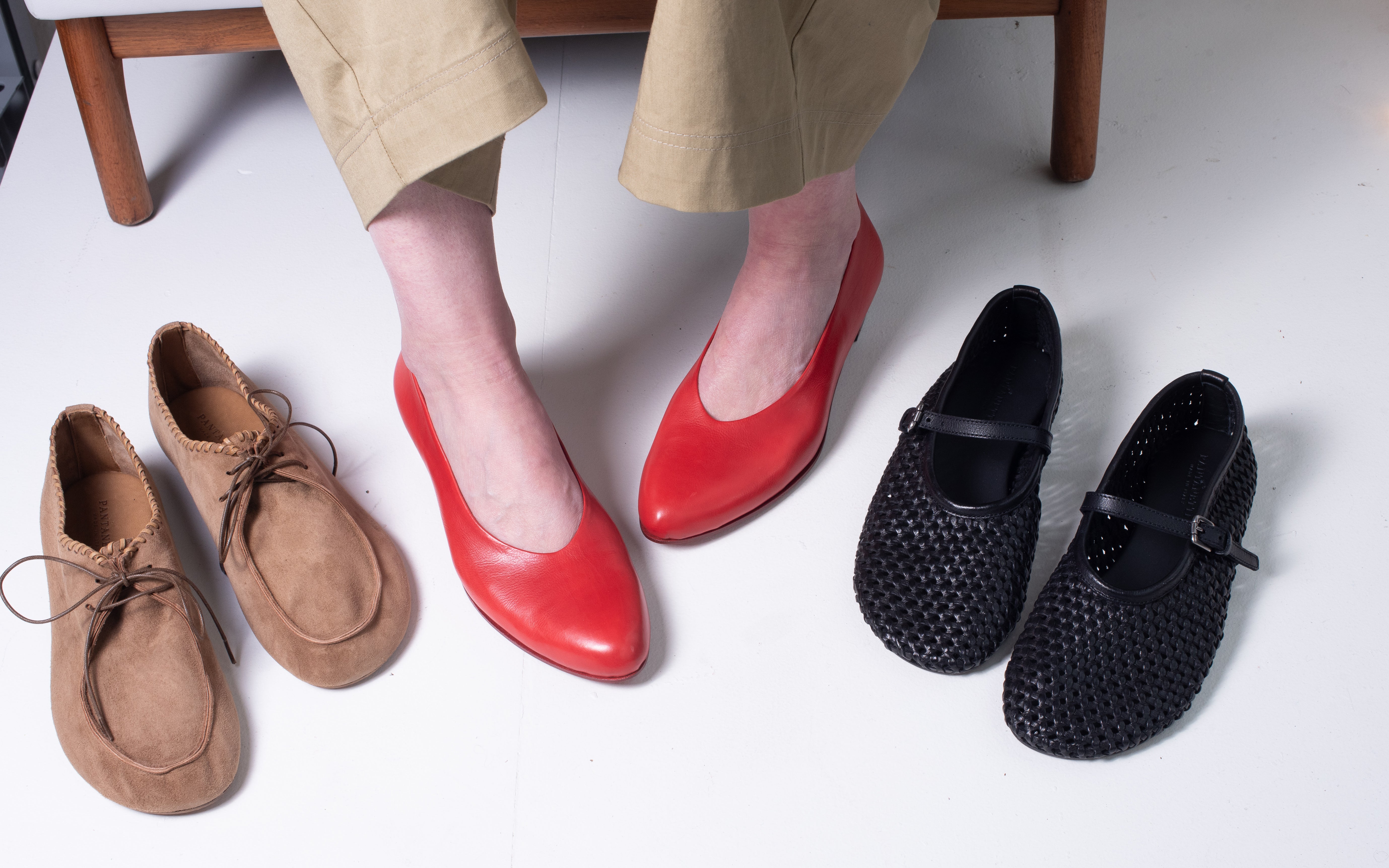 MAONAページ A Mano Online | Italian luxury artisan footwear, handbags