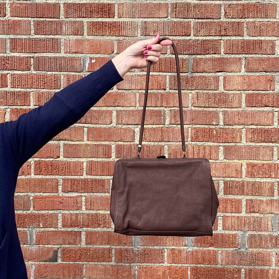 Christian Peau Medium Doctor Shoulder Bag (chocolate)