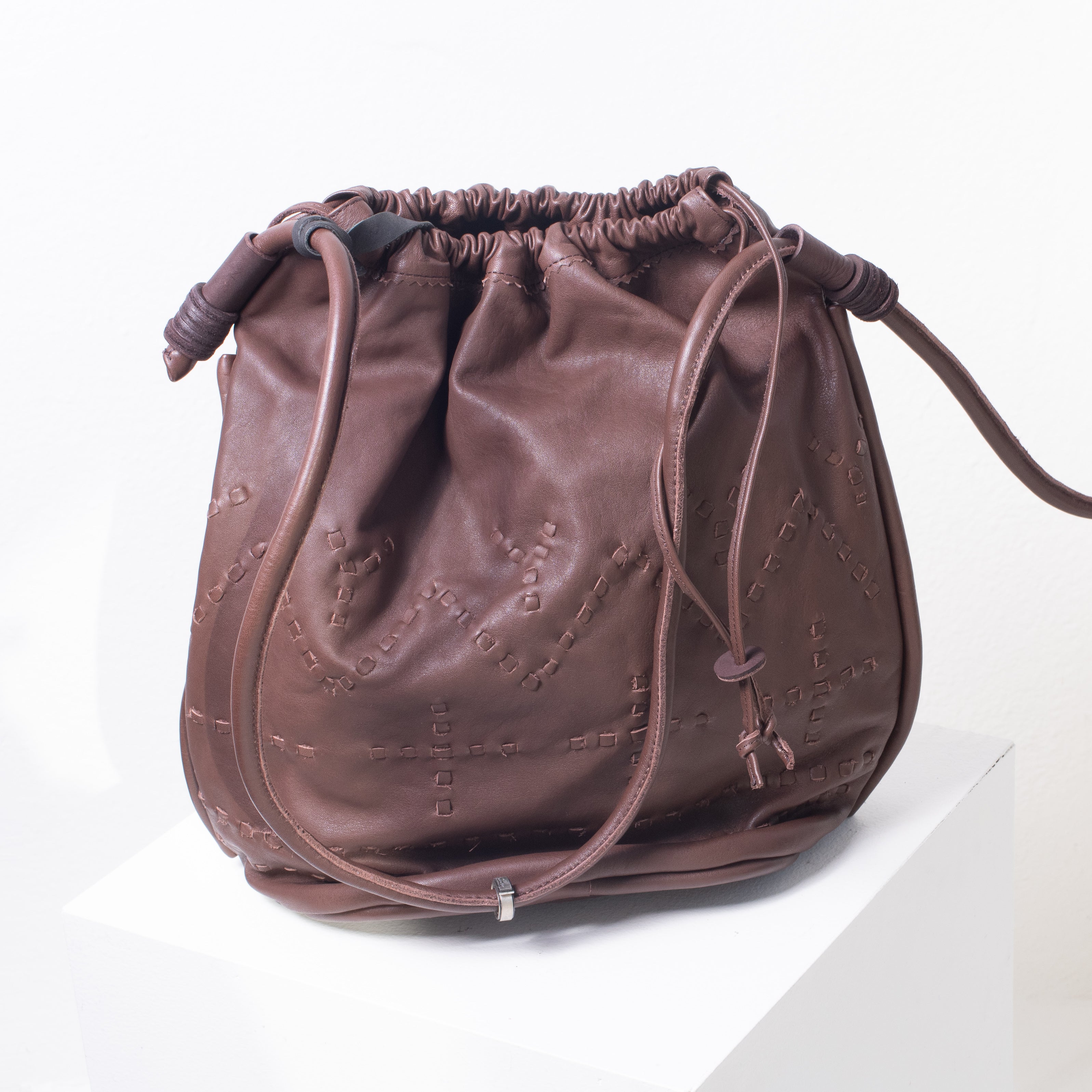 Christian Peau – A Mano: Luxury artisan footwear, handbags and jewelry