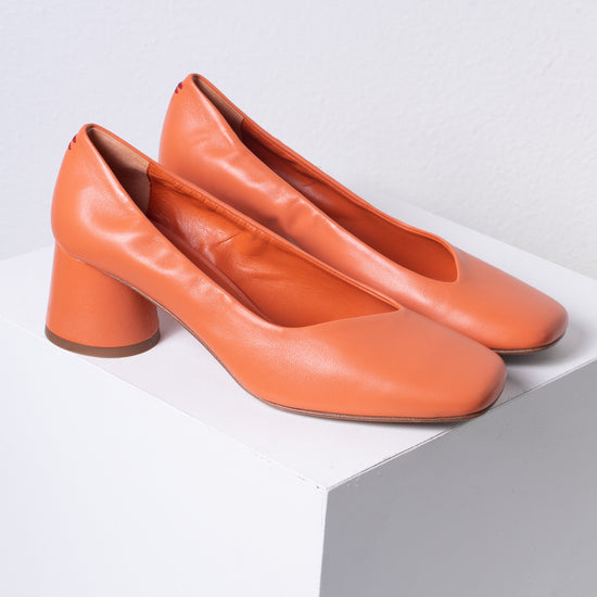 Halmanera "Cala" Pump (creamsicle) on sale!