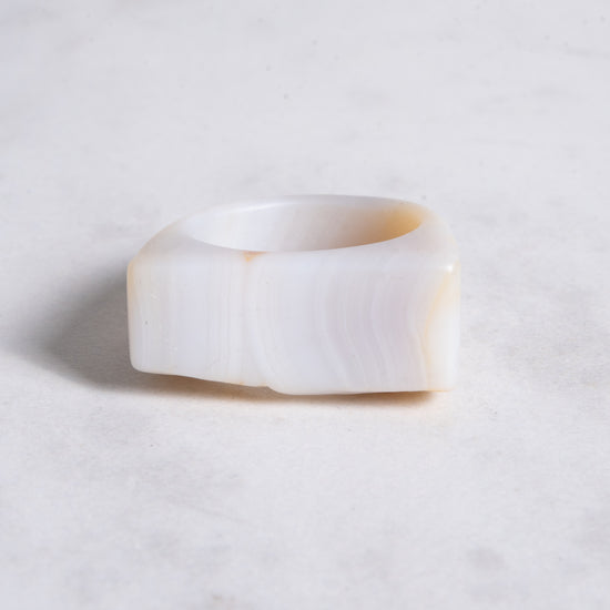 Hinge Designs Agate Ring