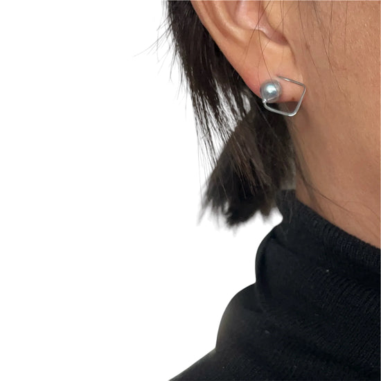 Myoju Hikari Prism Akoya Pearl Post Earrings