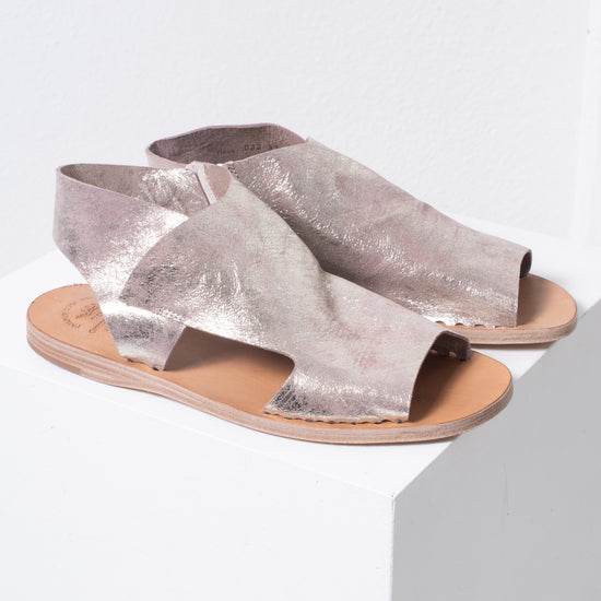 Officine Creative Itaca Sandal (platino)