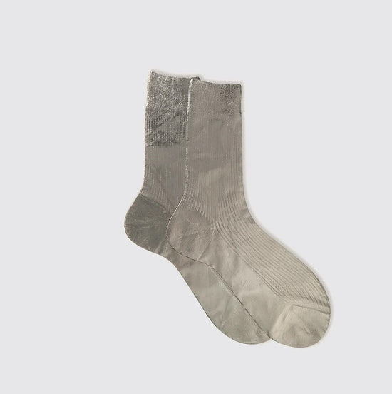 Maria La Rosa Ribbed Silk Laminated Socks (platino)