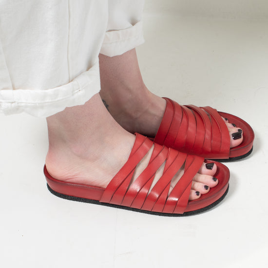 Pantanetti Strappy Slide (red)
