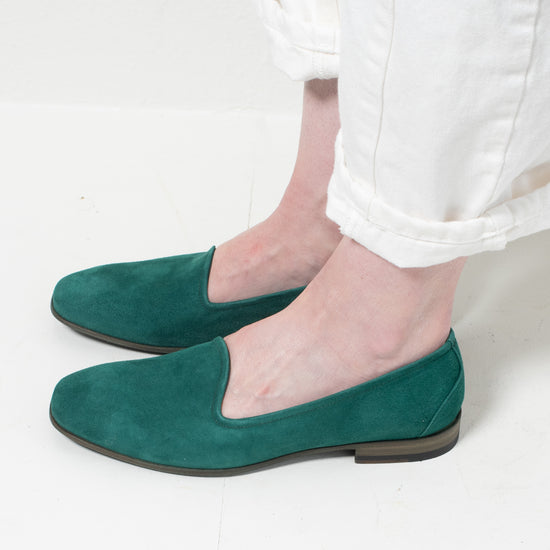 Pantanetti Suede Tuxedo Slippers (emerald)