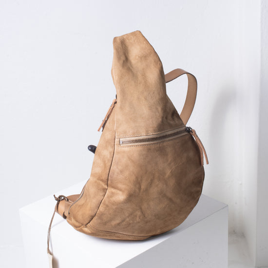 Shoto Bisa Sling Bag (tobacco)