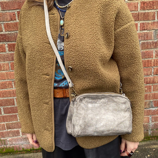 Shoto Dina Petite Cross Body Bag (grey stone)