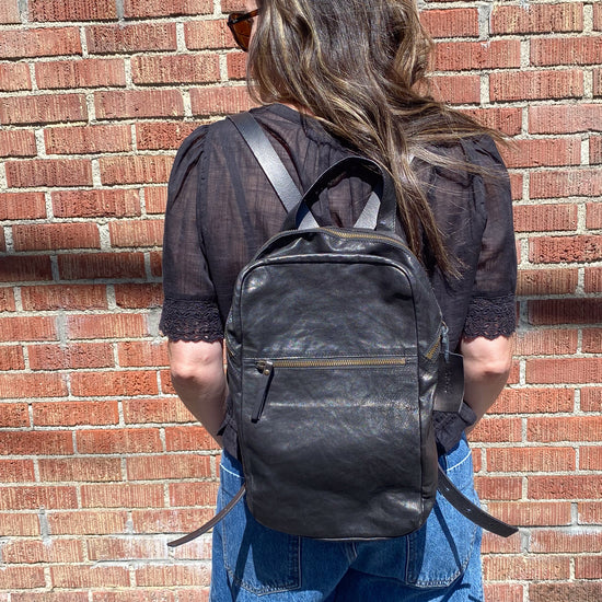 Shoto Leather Backpack (black)