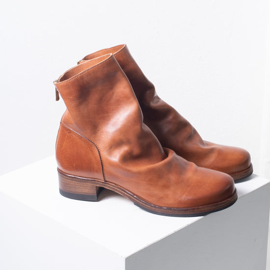 Shoto Mid Heel Boot (cognac)