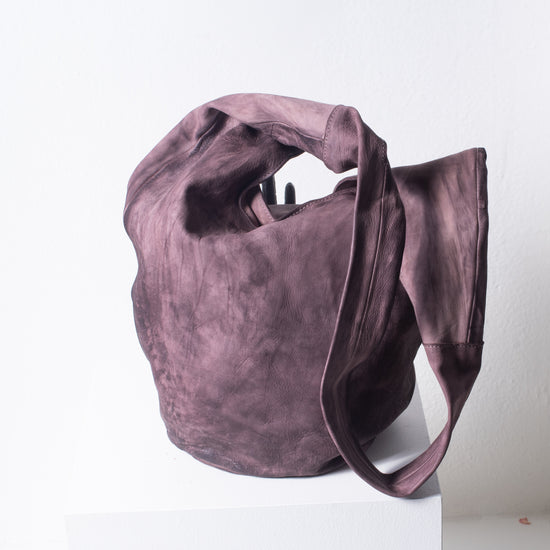 Shoto Deva Shoulder Bag (washed plum)