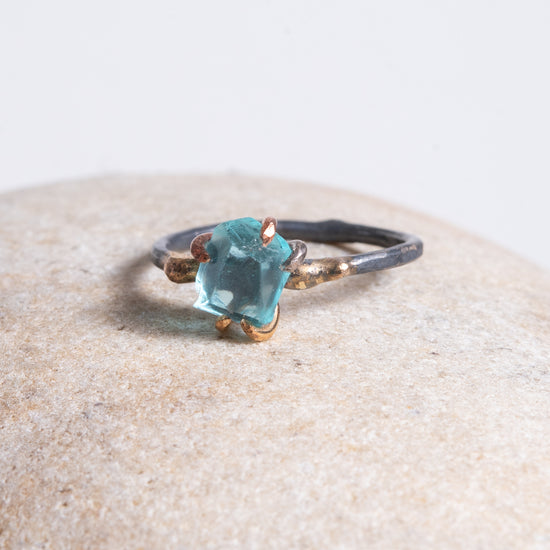 Variance Objects Small Apatite Ring